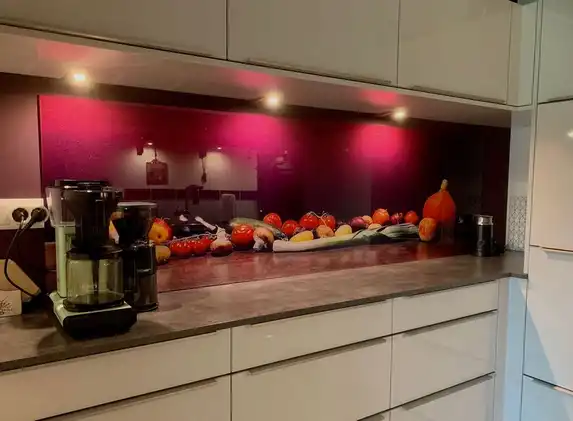 Foto op plexiglas print speciaal voor in de kleuken exact op maat gemaakt.